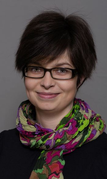 Anita Erőss